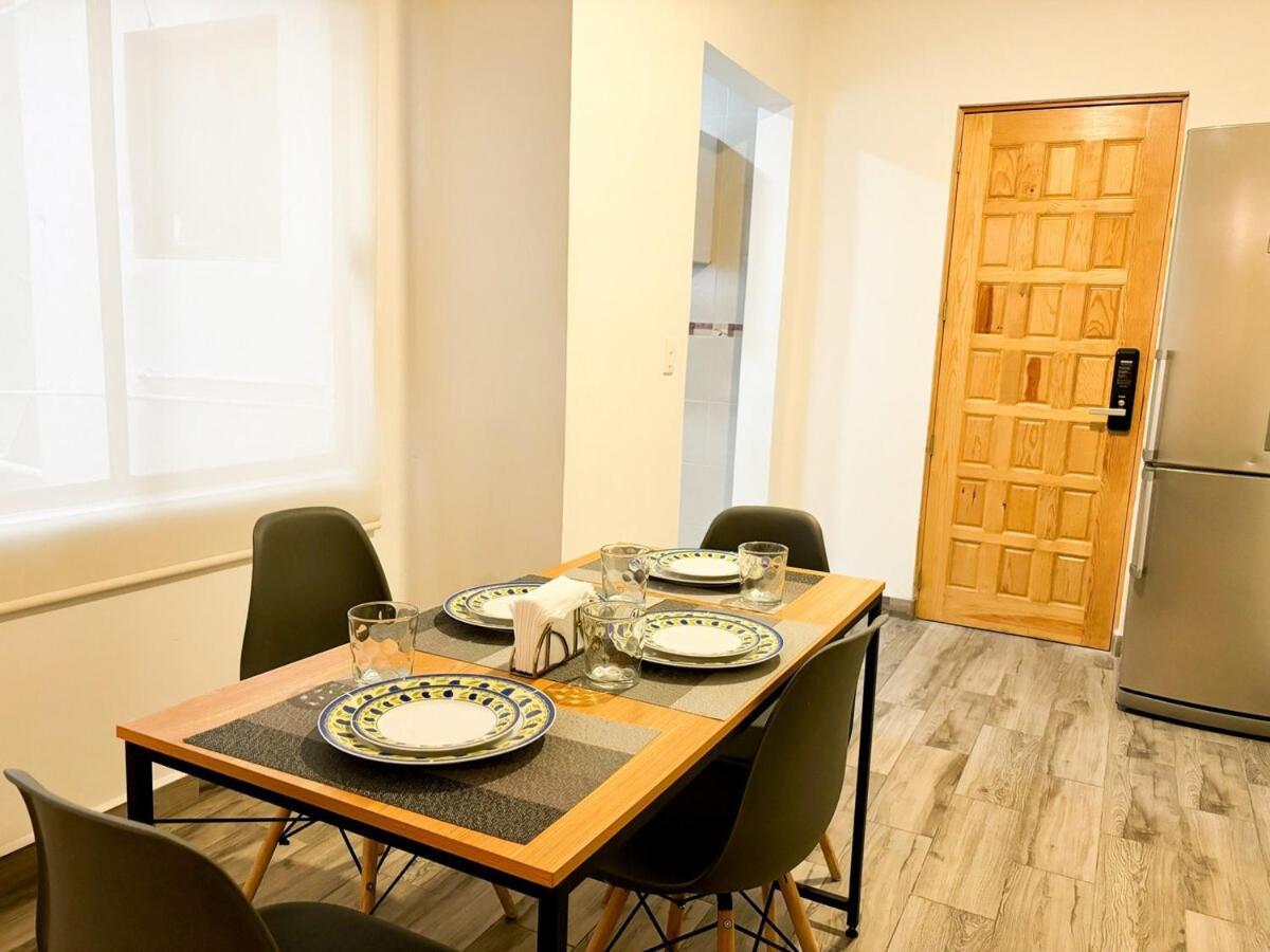 Bright Retreat In La Condesa 2 Bedroom 4p 500mb Apartment *