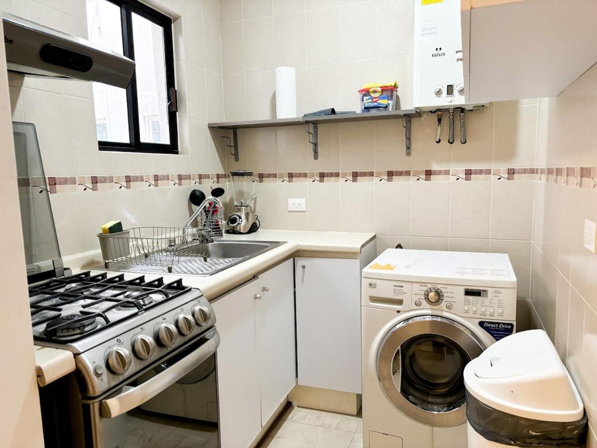 Bright Retreat In La Condesa 2 Bedroom 4p 500mb Apartment