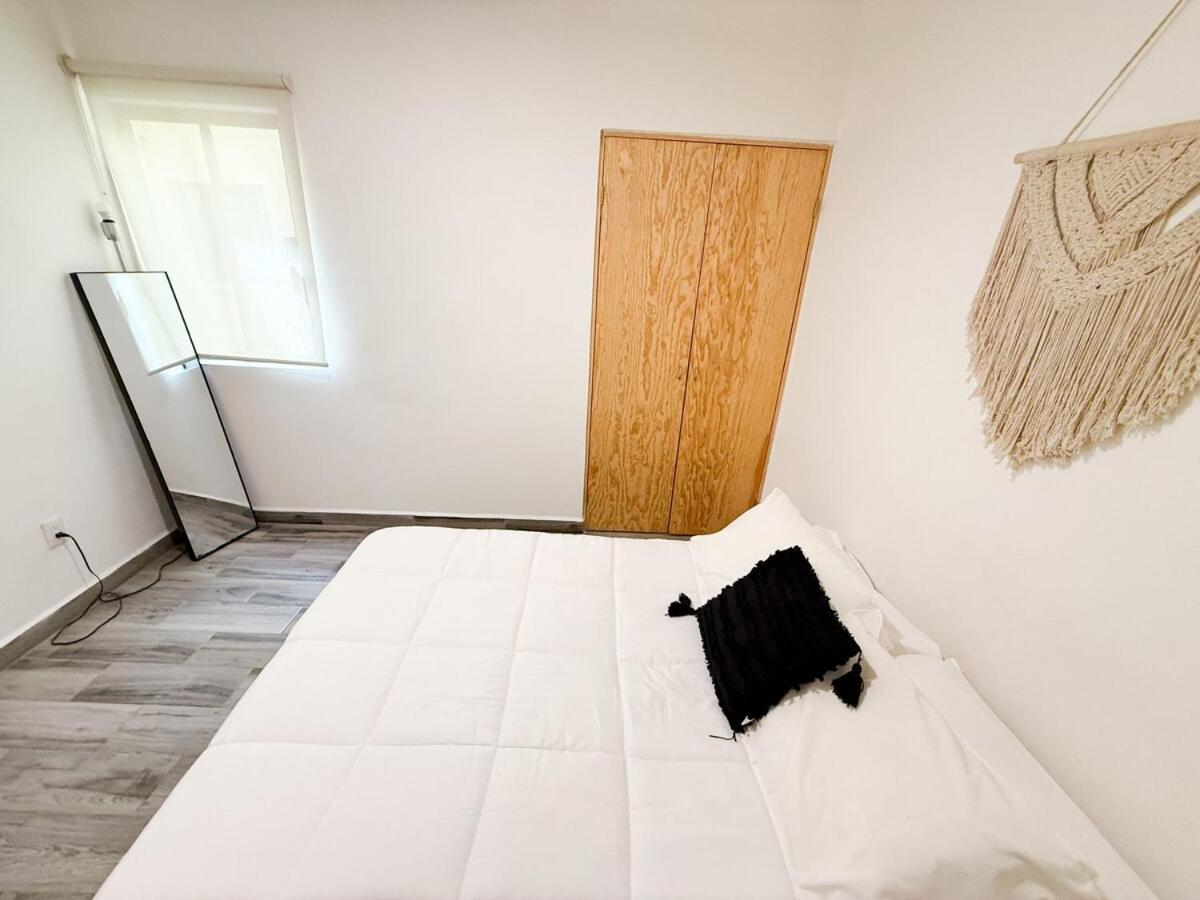 Apartment Bright Retreat In La Condesa 2 Bedroom 4p 500mb *