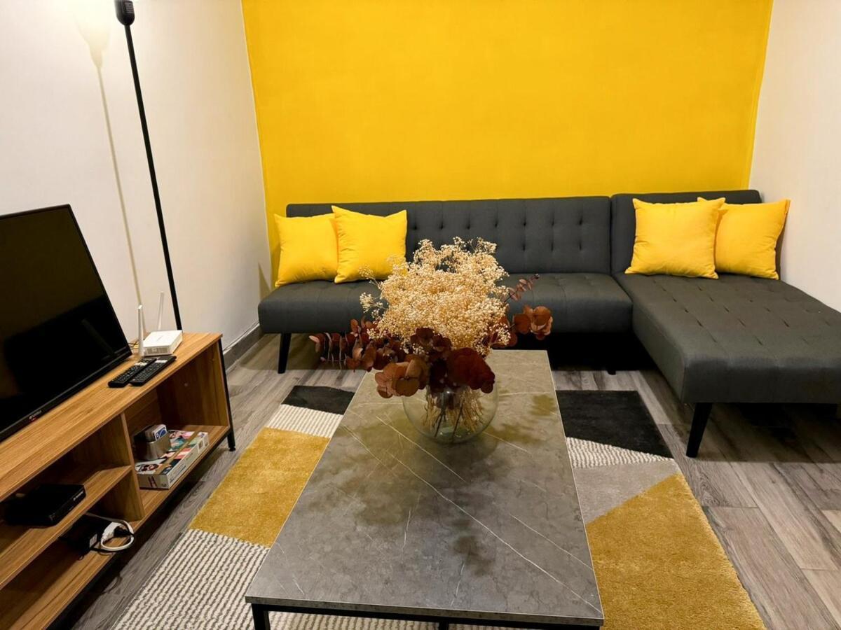 Apartment Bright Retreat In La Condesa 2 Bedroom 4p 500mb Mexico City